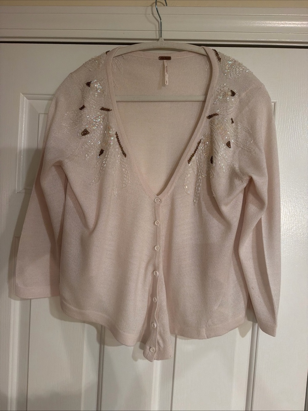 Free People beige Embellished V-Neck Cardigan Sweater Sz M